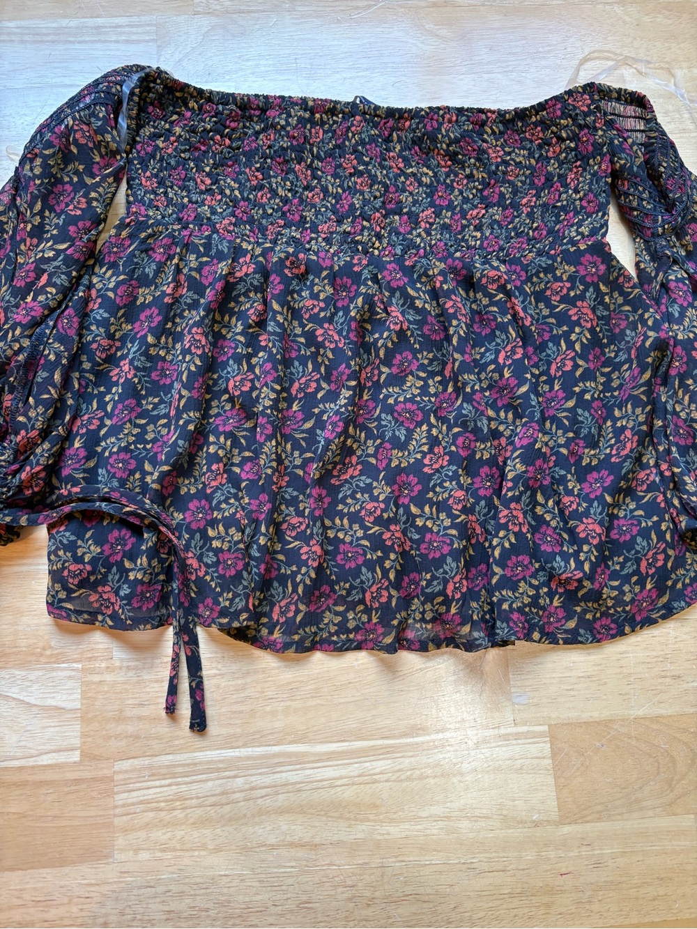 American Eagle Outfitters Black Off-Shoulder Crop Top with Pink Floral